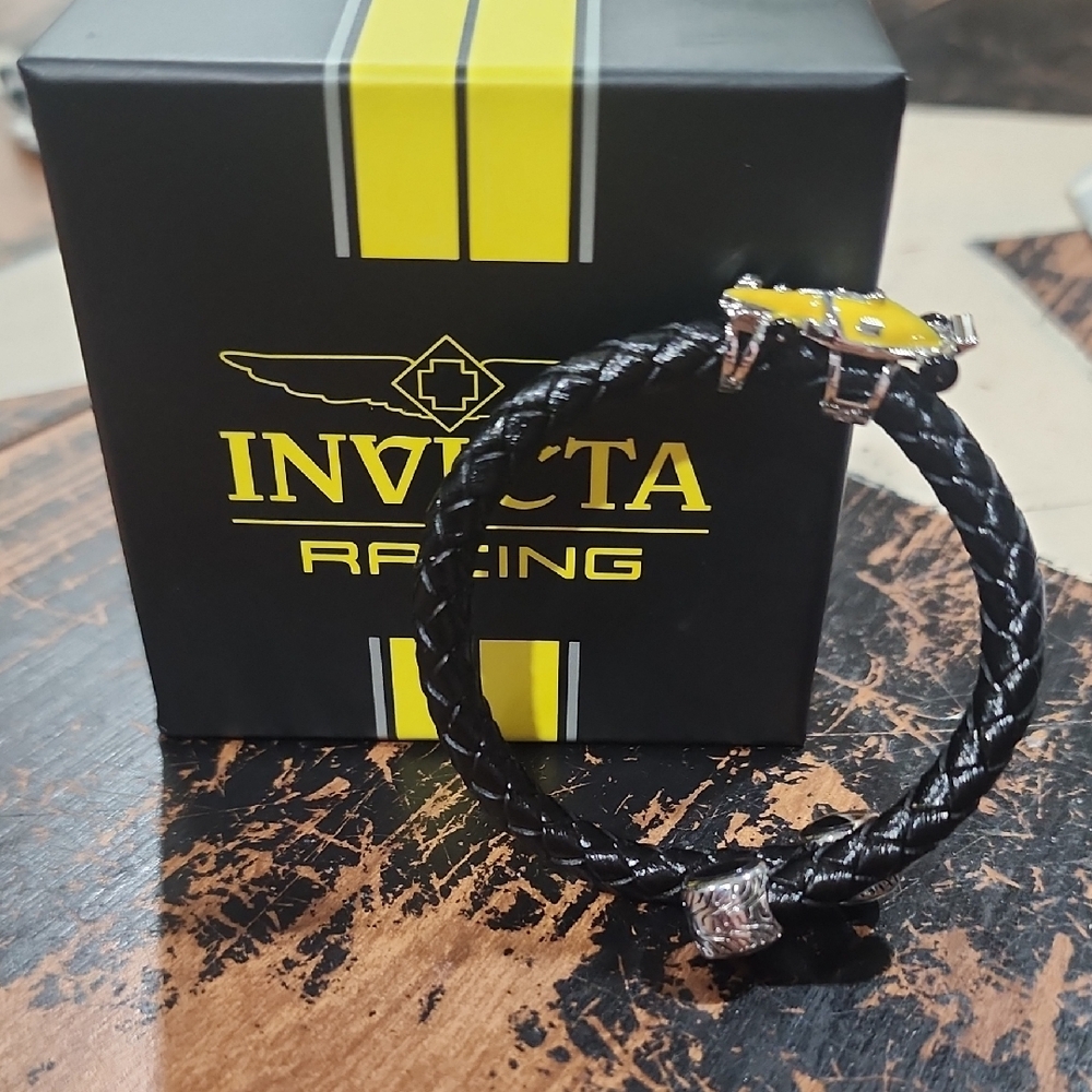 Invicta Racing Bracelet, Black NEW hard To Find 🔥 - Picture 2 of 3